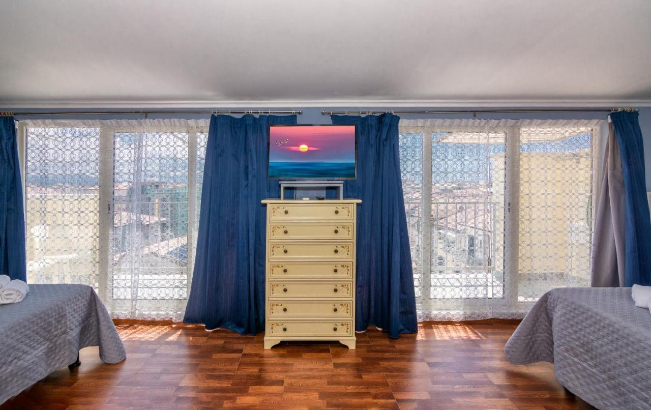 Hotel Villa Benvenuti Viareggio Kültér fotó