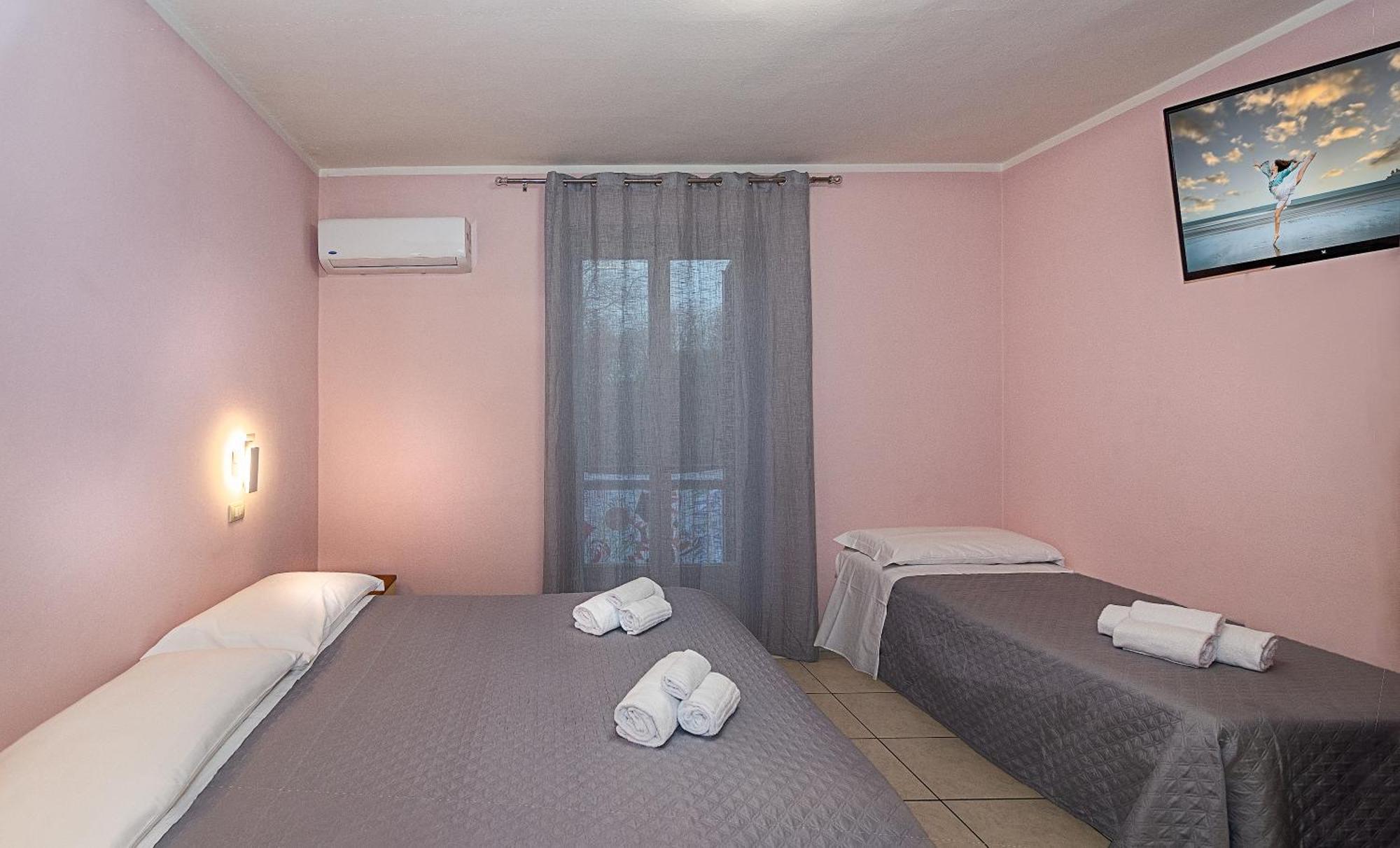 Hotel Villa Benvenuti Viareggio Kültér fotó